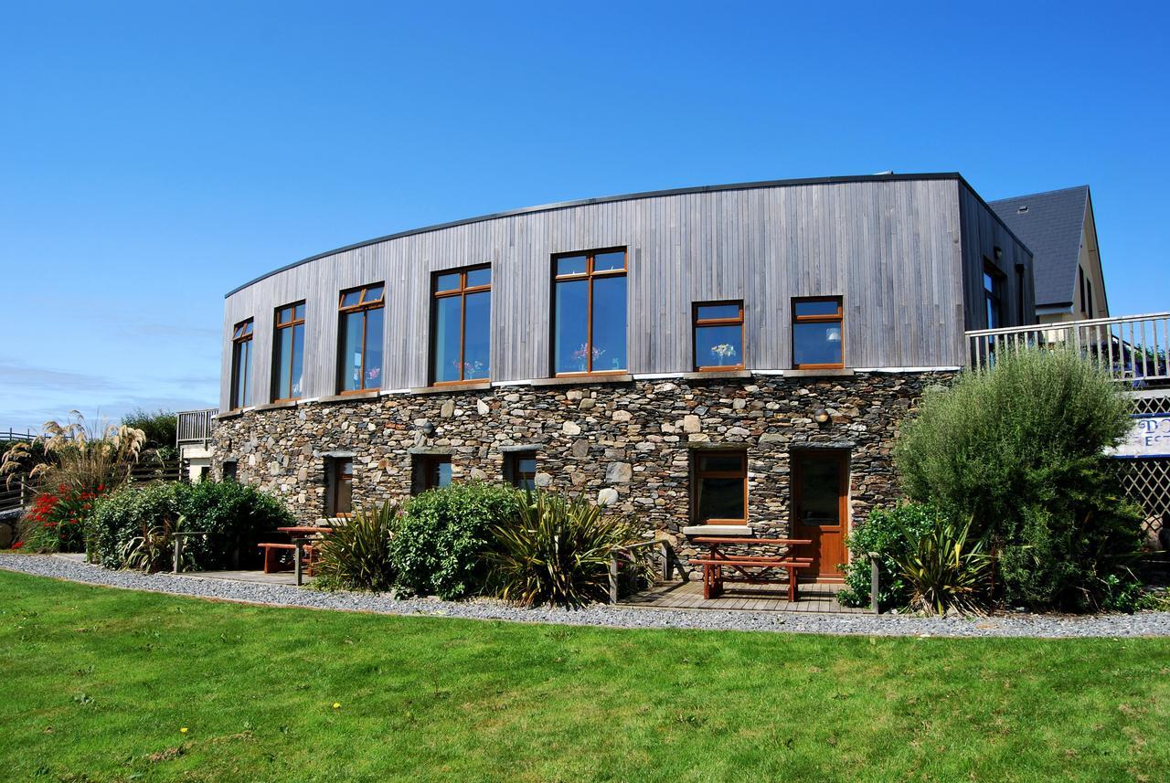 Dolphin Hotel Inishbofin Exterior foto